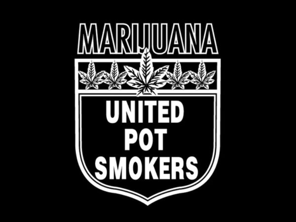 T-Shirt Noir Taille Large Union des Cultivateurs de Cannabis Manches Courtes